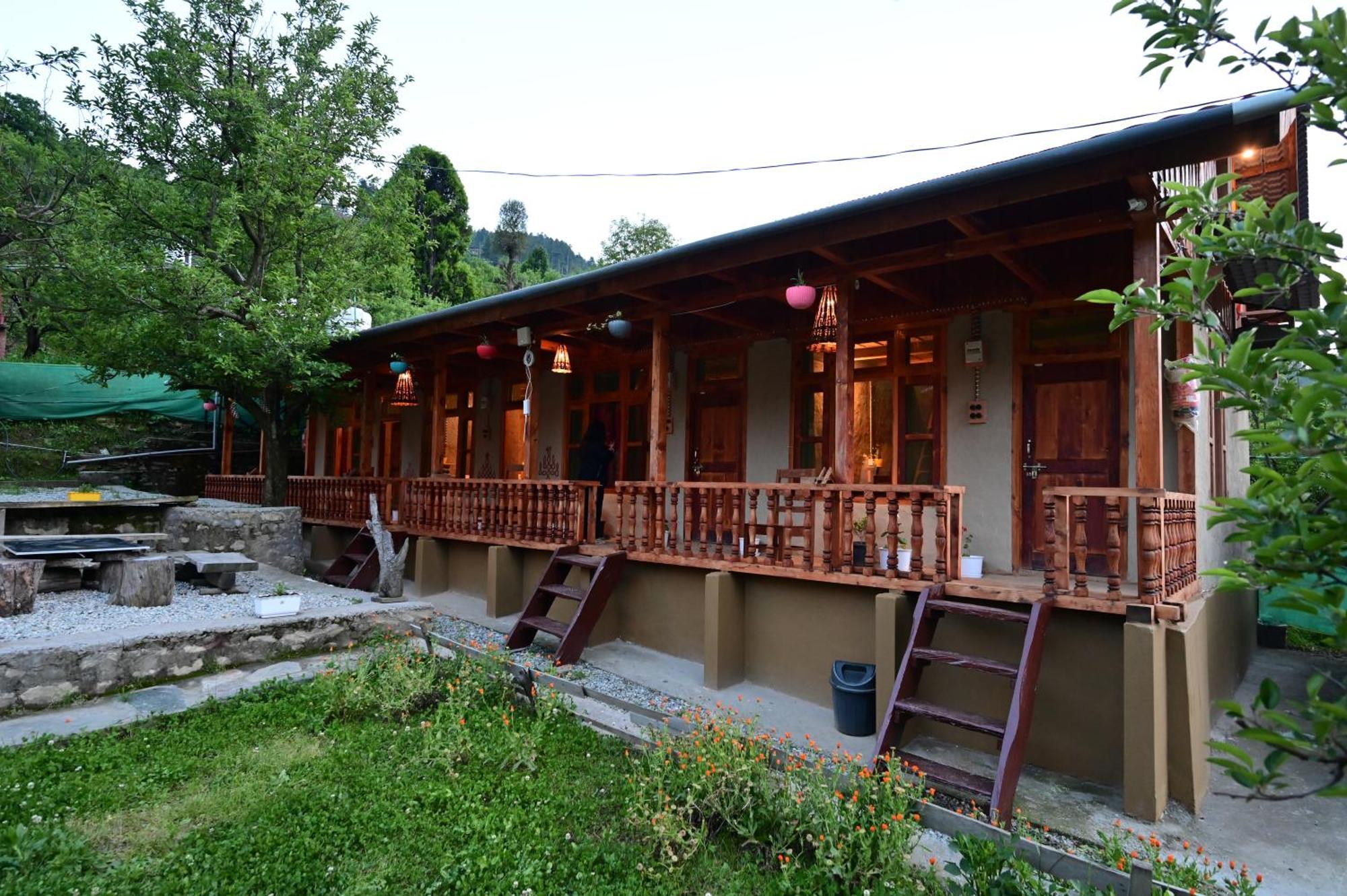 Himalayan Mud Resort Касоль Экстерьер фото