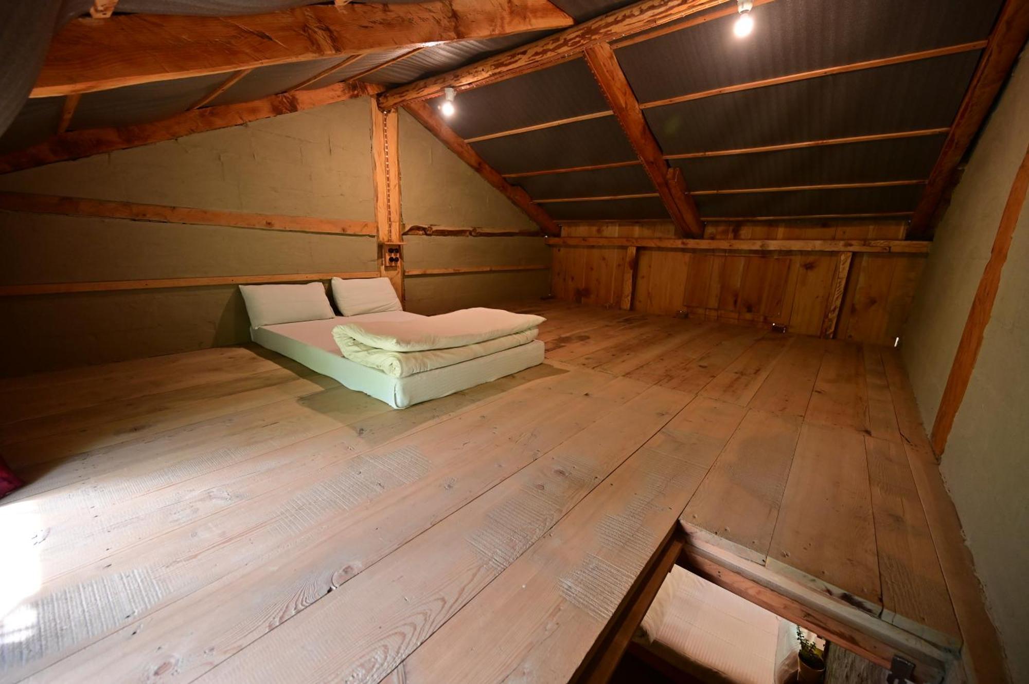 Himalayan Mud Resort Касоль Номер фото